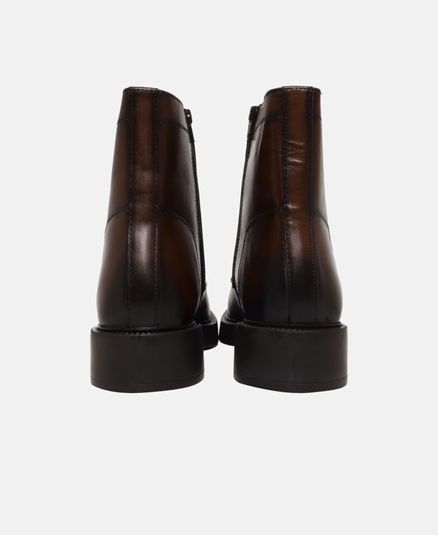 Schnürboots