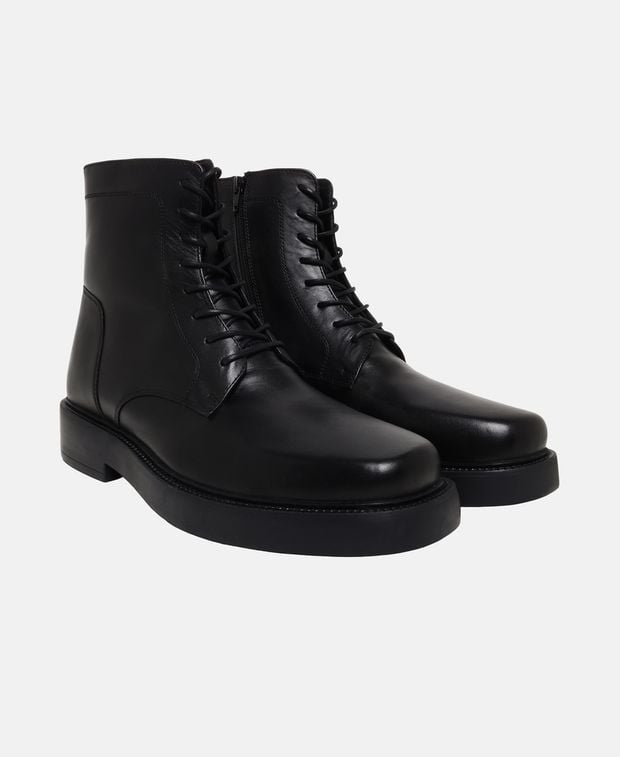 Schnürboots