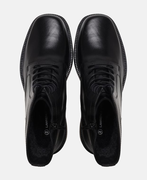 Schnürboots