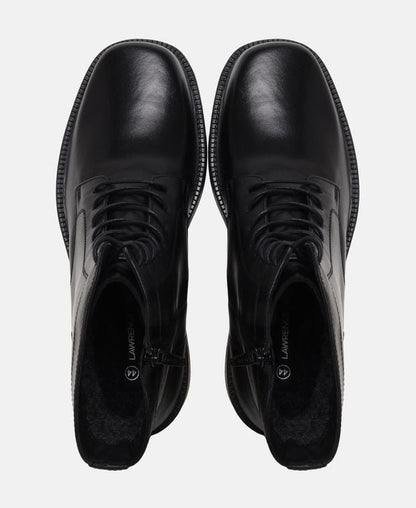 Schnürboots