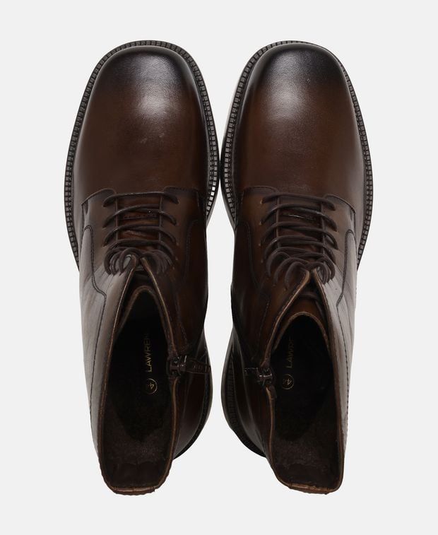 Schnürboots