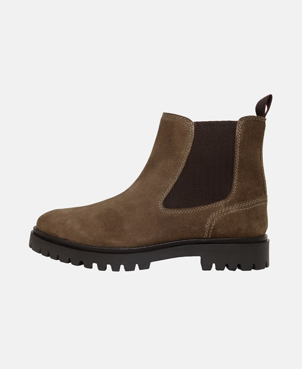 Chelsea Boots