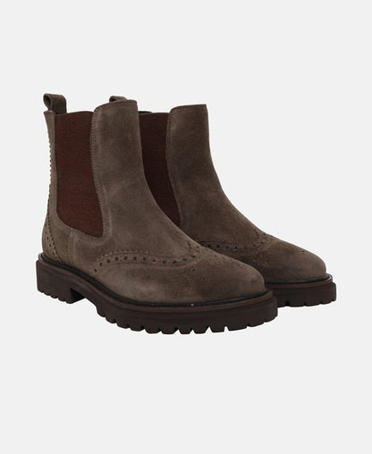 Chelsea Boots