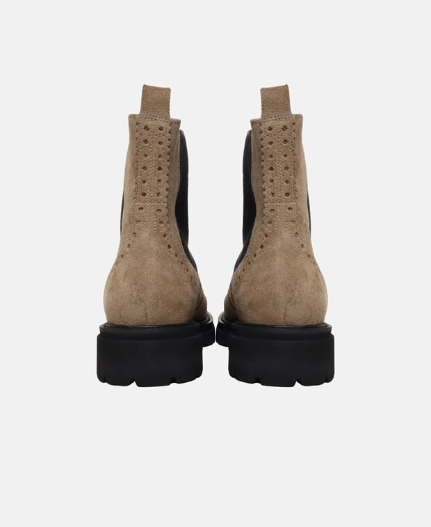 Chelsea Boots