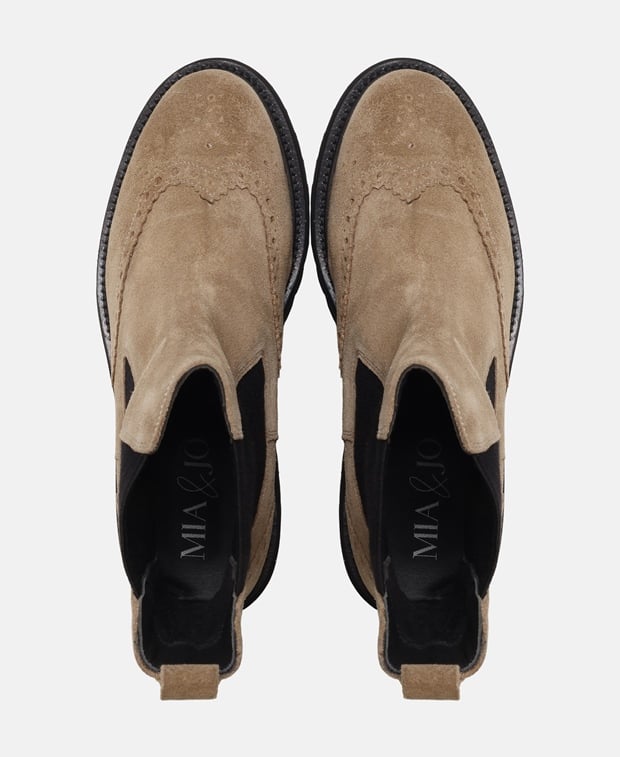 Chelsea Boots