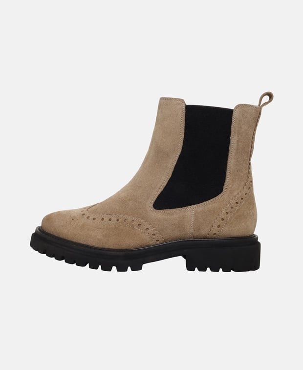 Chelsea Boots