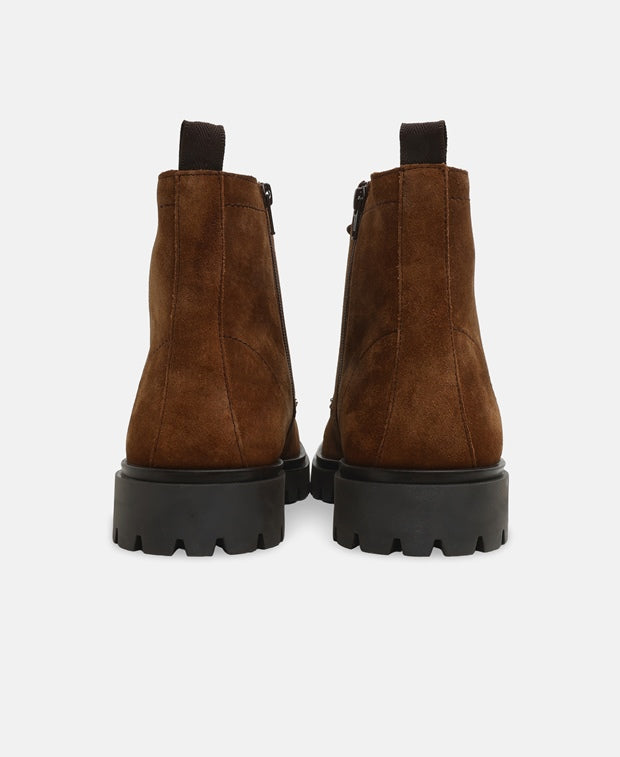 Schnürstiefeletten