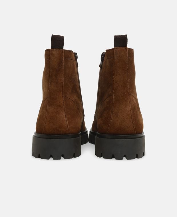 Schnürstiefeletten