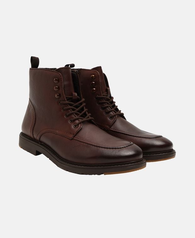 Schnürstiefeletten