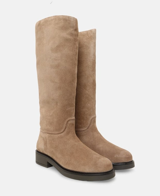 Stiefel