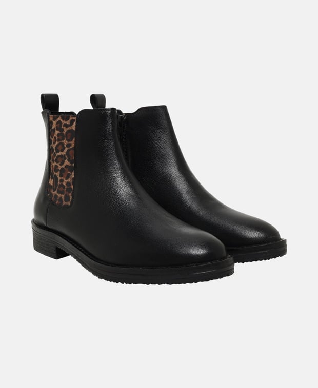 Chelsea Boots