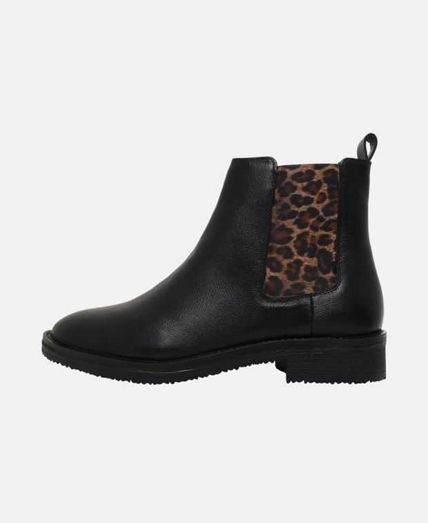 Chelsea Boots