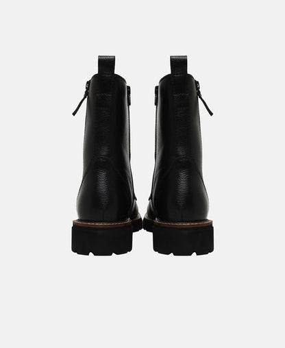 Schnürstiefeletten