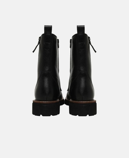 Schnürstiefeletten
