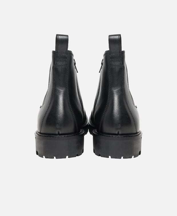 Chelsea Boots