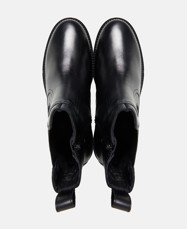 Chelsea Boots