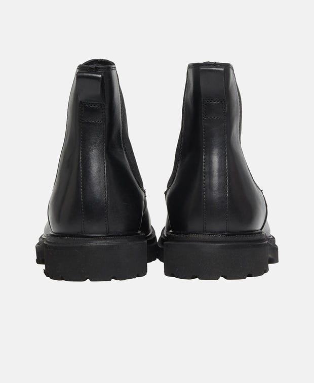 Chelsea Boots