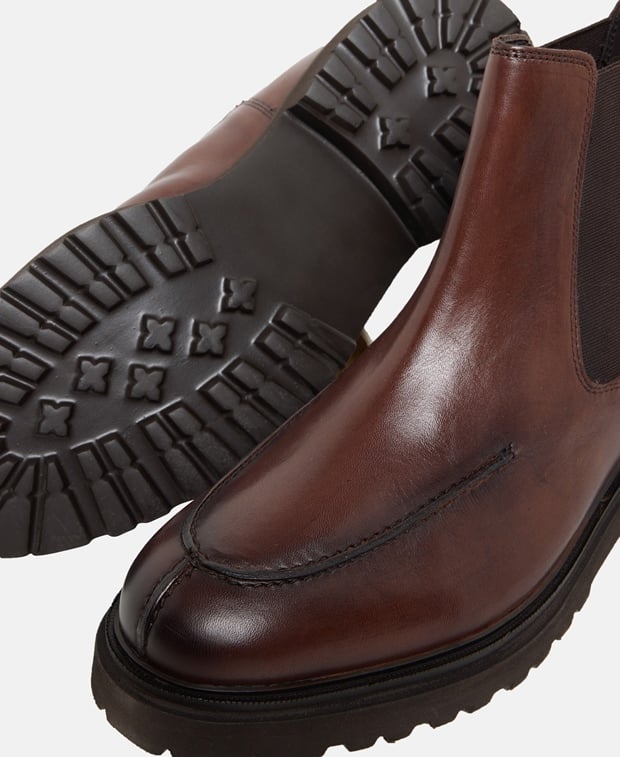 Chelsea Boots