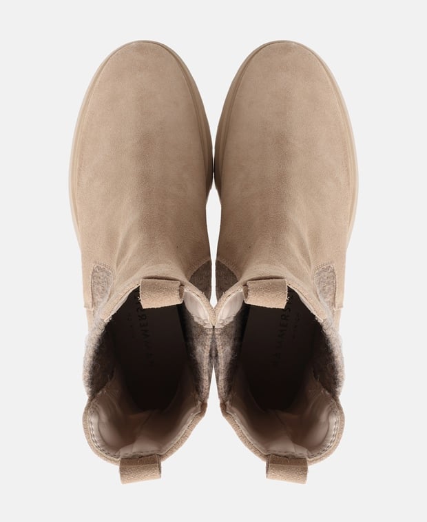 Chelsea Boots