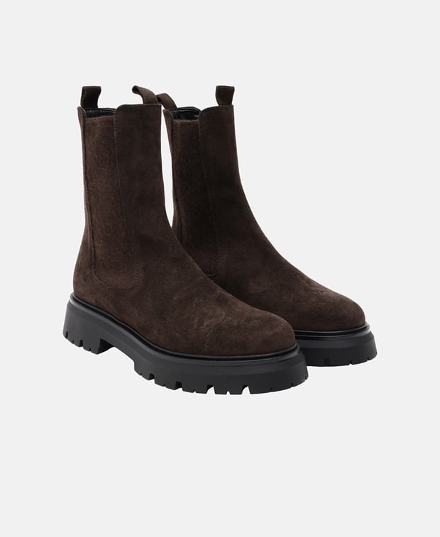 Chelsea Boots