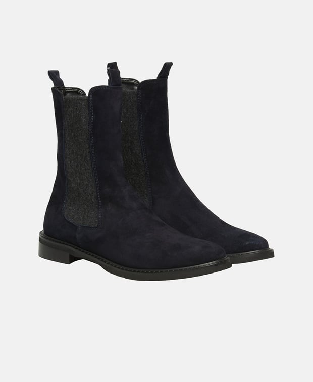 Chelsea Boots