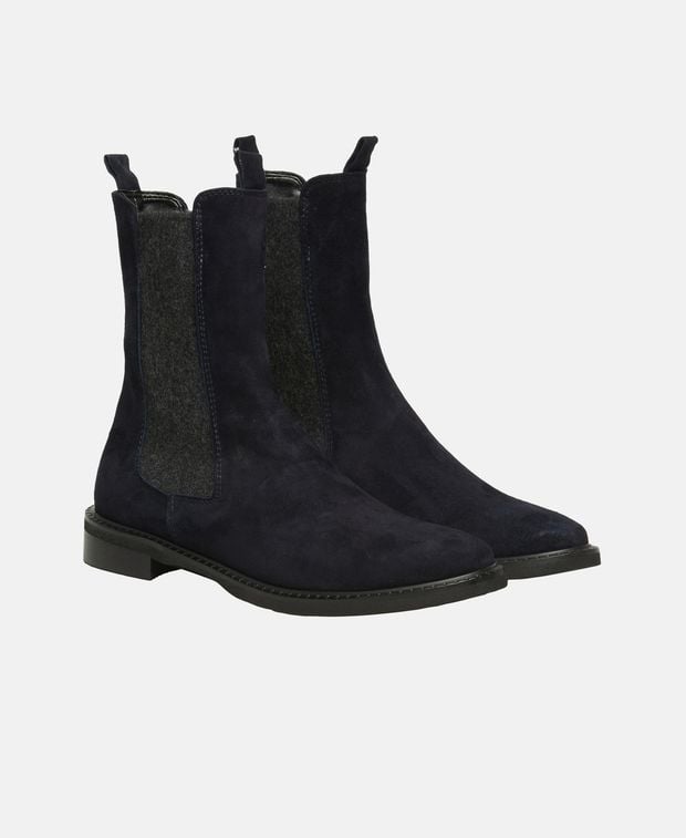 Chelsea Boots