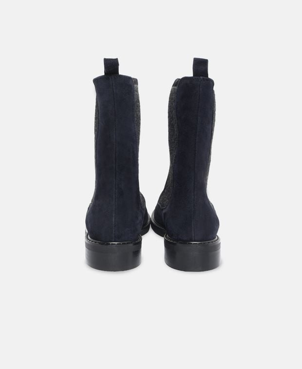 Chelsea Boots