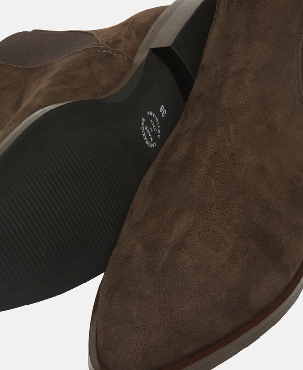 Chelsea Boots