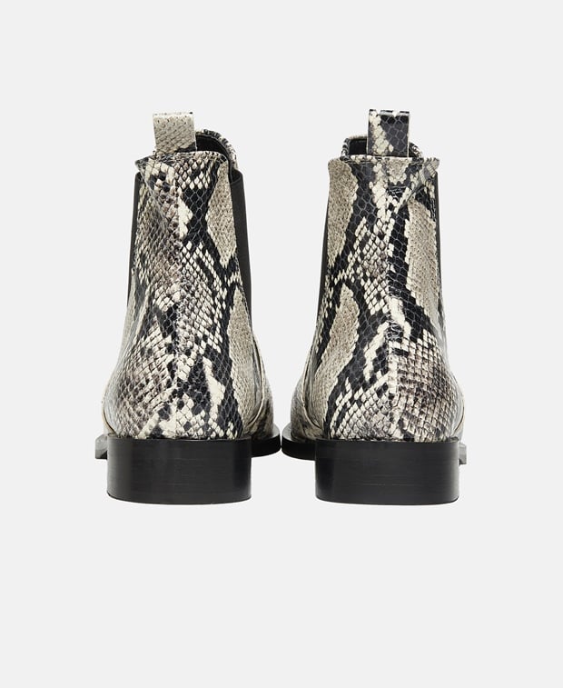 Chelsea Boots