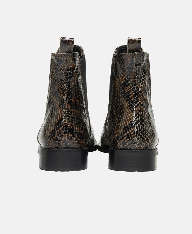 Chelsea Boots