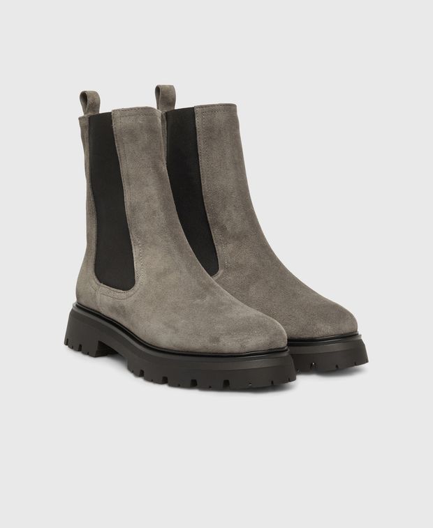 Chelsea Boots