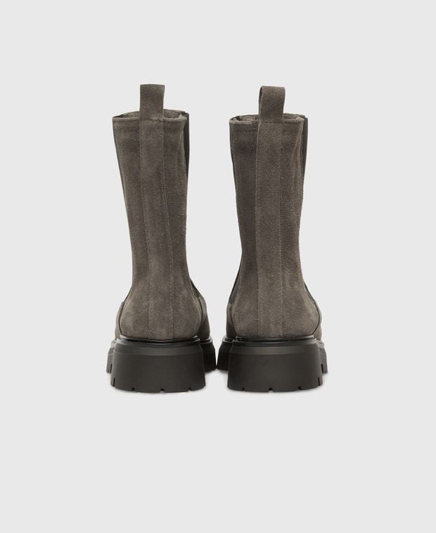 Chelsea Boots
