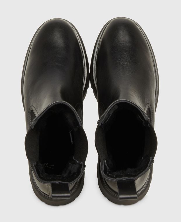 Chelsea Boots