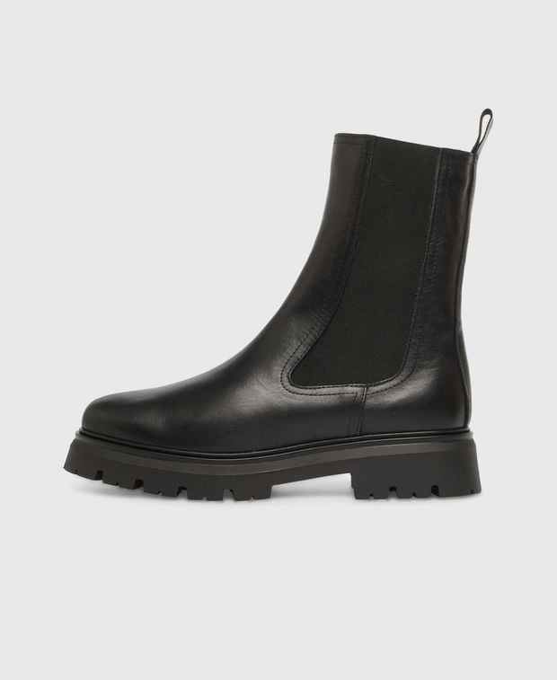 Chelsea Boots