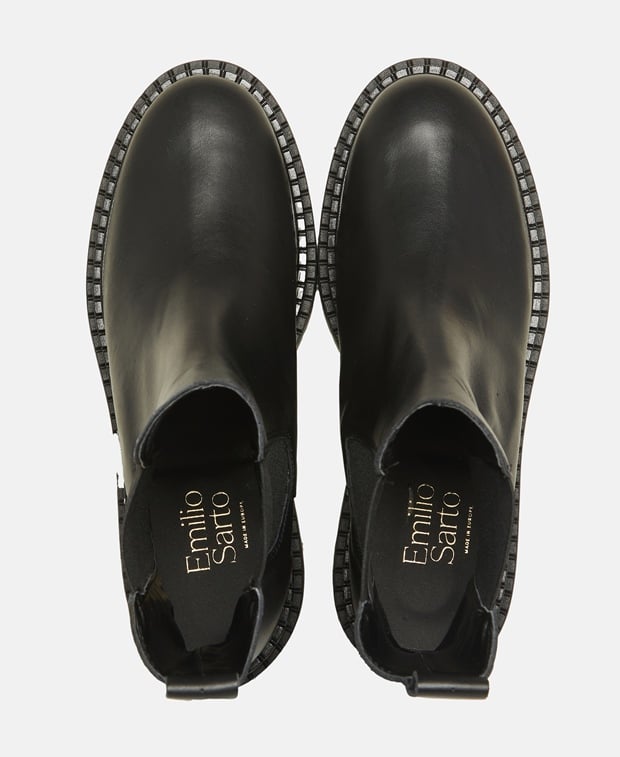 Chelsea Boots