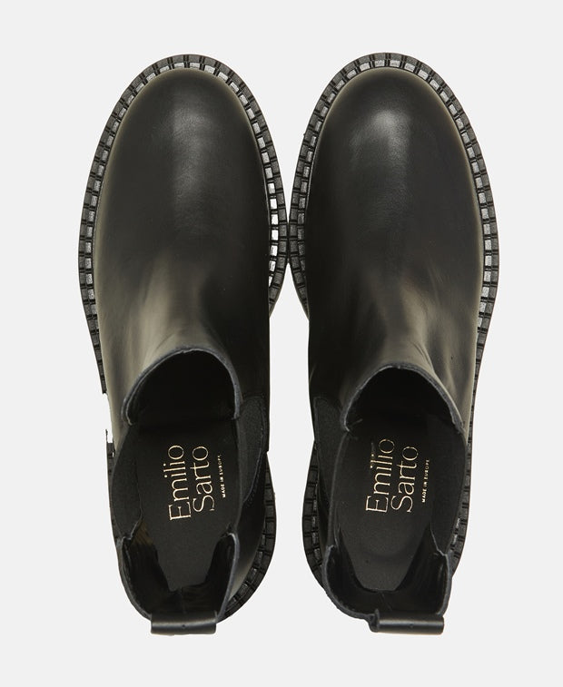 Chelsea Boots