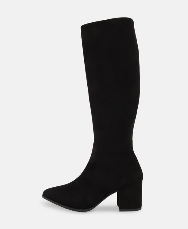 Wadenhohe Stiefel