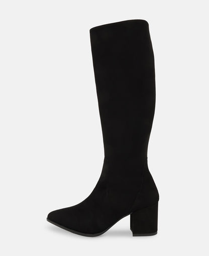 Wadenhohe Stiefel