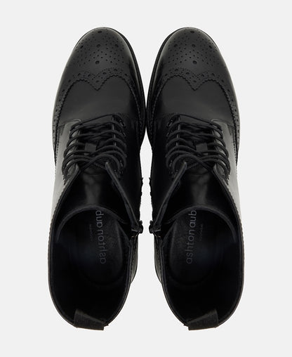 Schnürstiefeletten