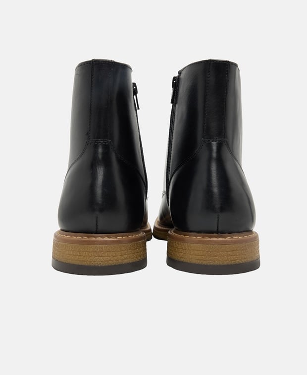 Schnürboots