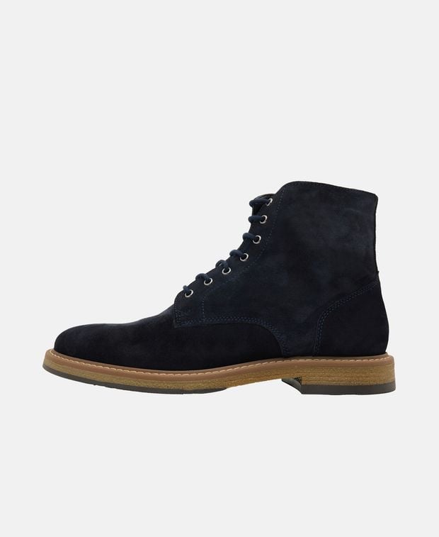 Schnürboots