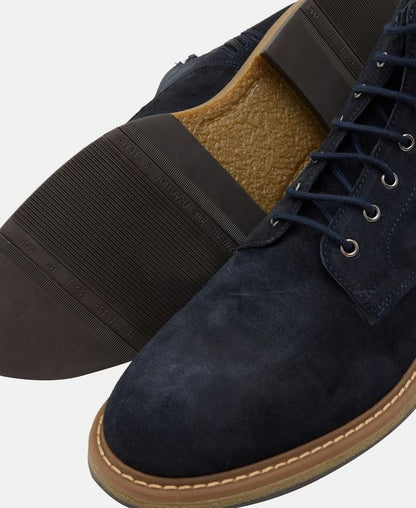 Schnürboots