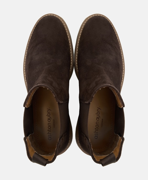 Chelsea Boots