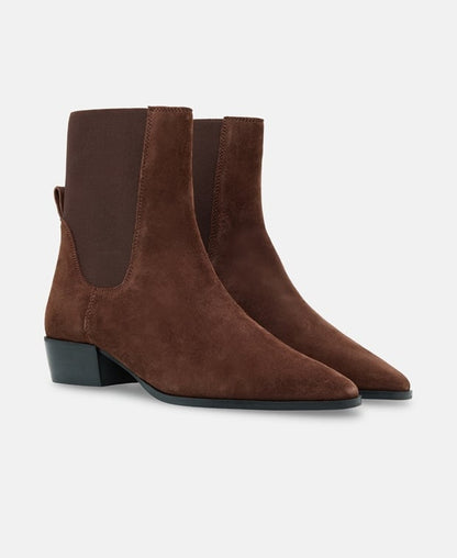 Chelsea Boots