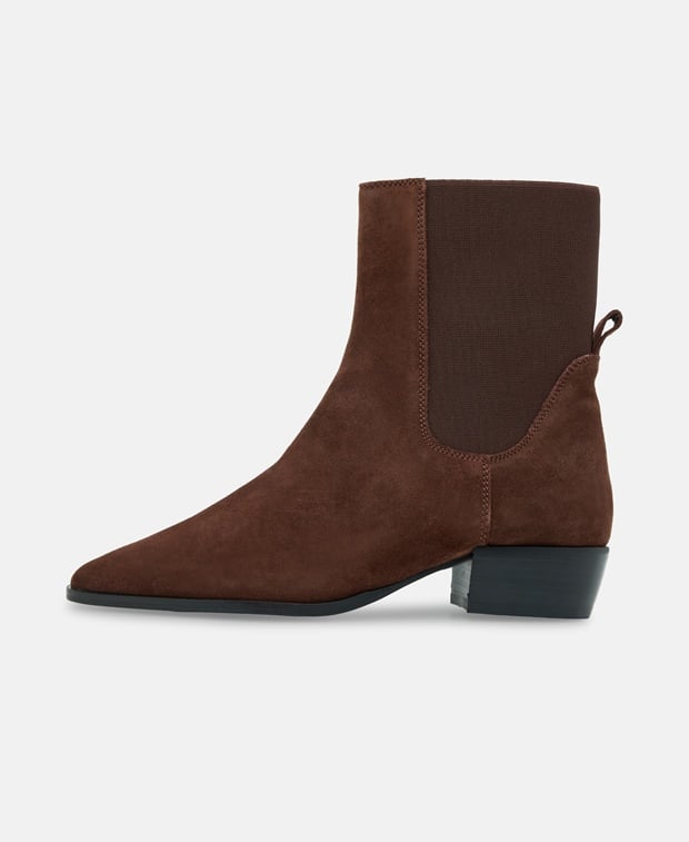 Chelsea Boots