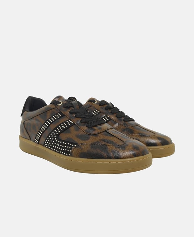 Sneaker