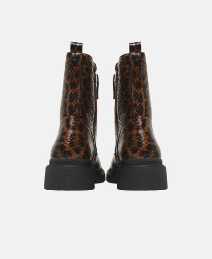 Schnürstiefeletten