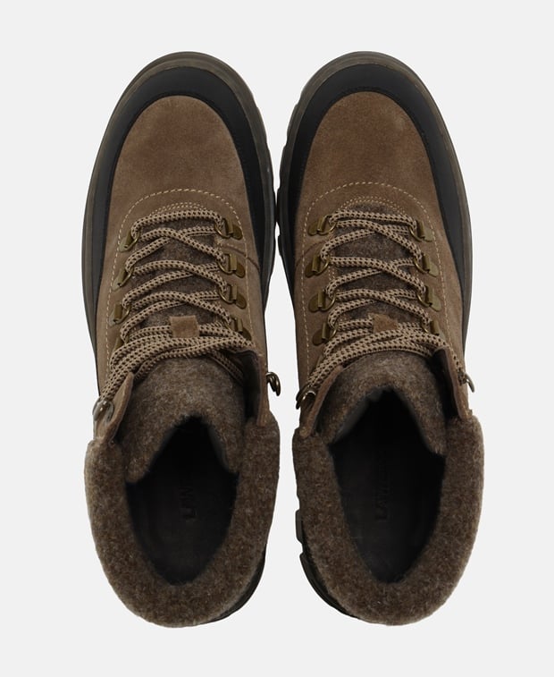 Schnürstiefeletten