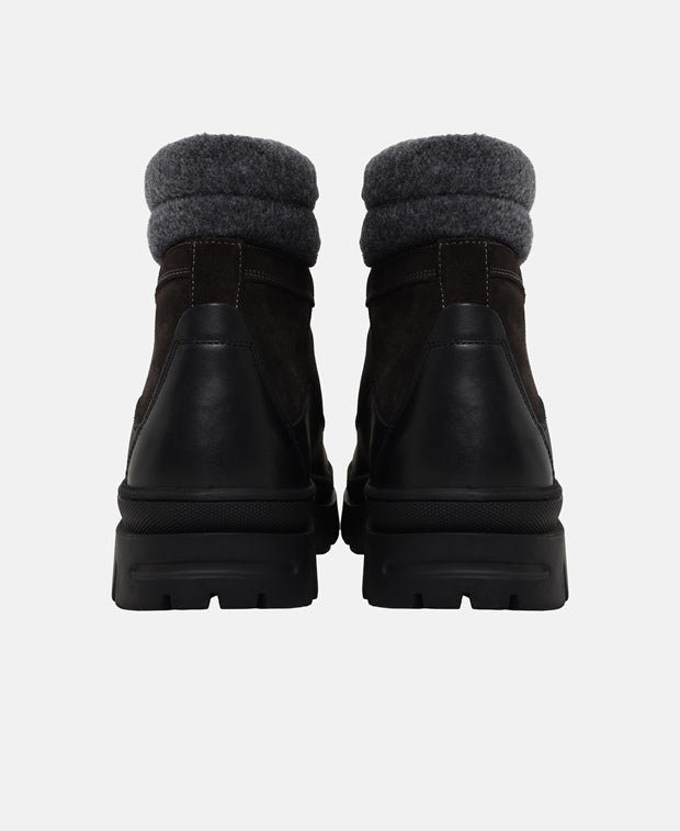 Schnürstiefeletten