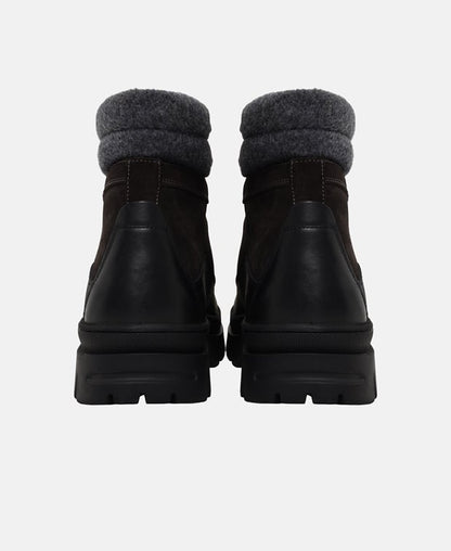 Schnürstiefeletten